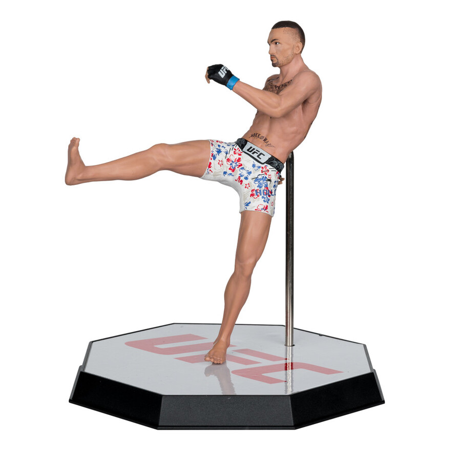 max holloway ufc 7 gold label factory sealed case 6 con oggetti da collezione digitali esclusivi